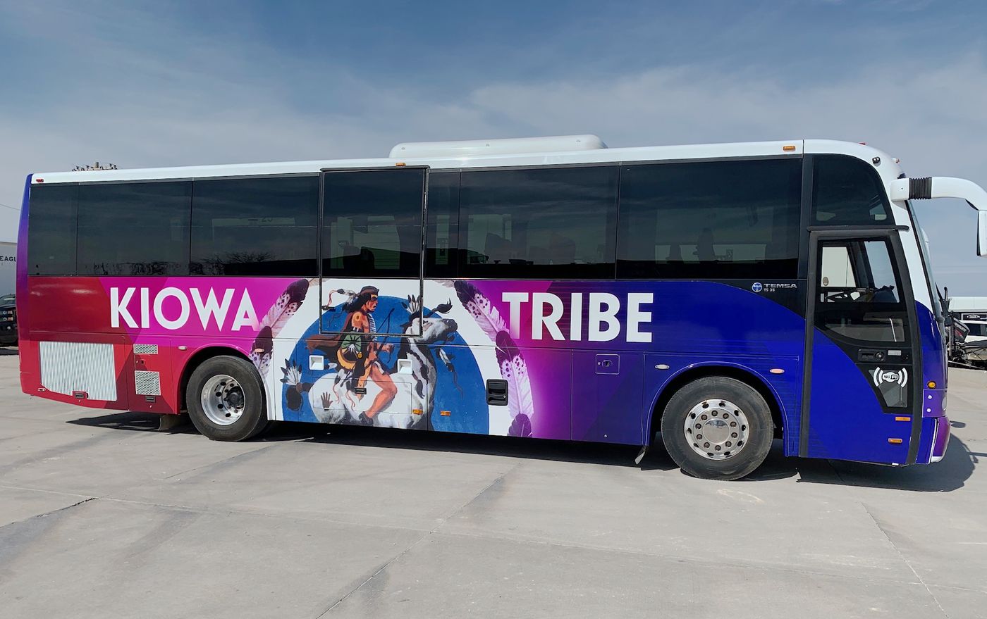Kiowa Tribe coach bus wrapped by Boss Print Design