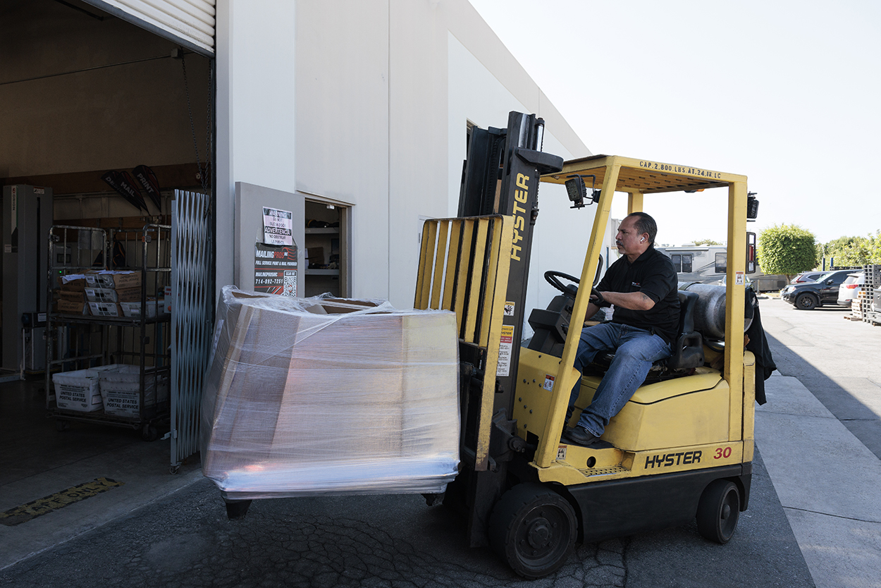 Informed Delivery Services in Huntington Beach CA