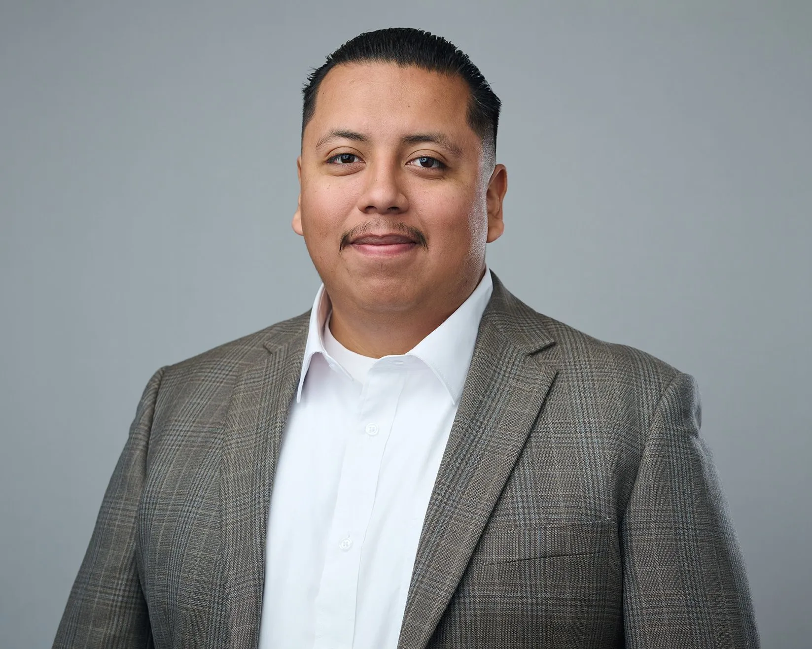Carlos Flores
