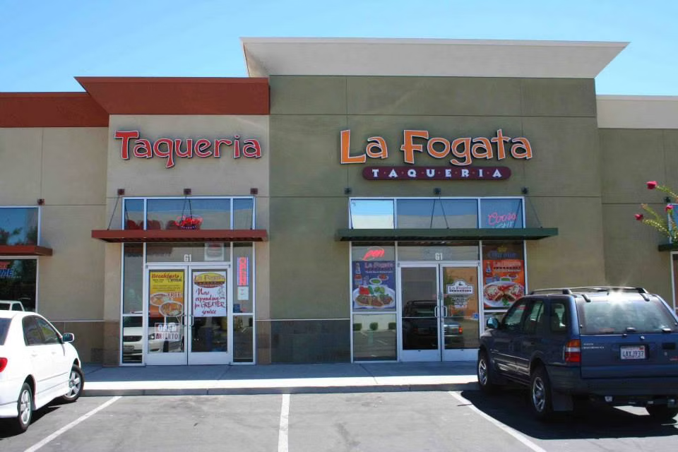 Snowy peaks thumbnail